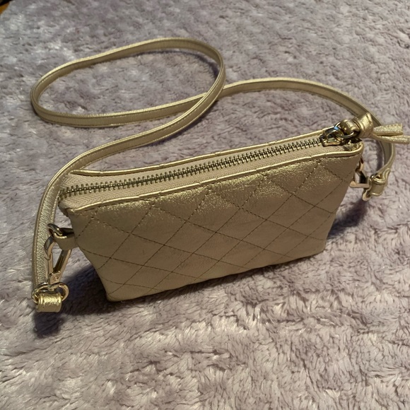 Gold shoulder bag - Picture 2 of 7